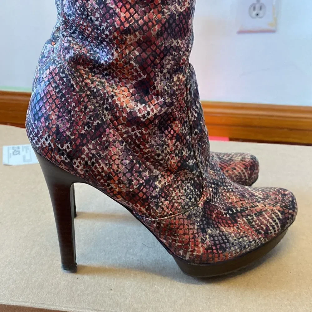 Carlos Santana Tall Boots 5.5 Platform High Heels Snake Reptile Stretch Fit Sexy